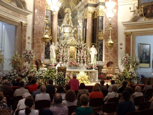 Basilica de Virgen de Los Desamparados.